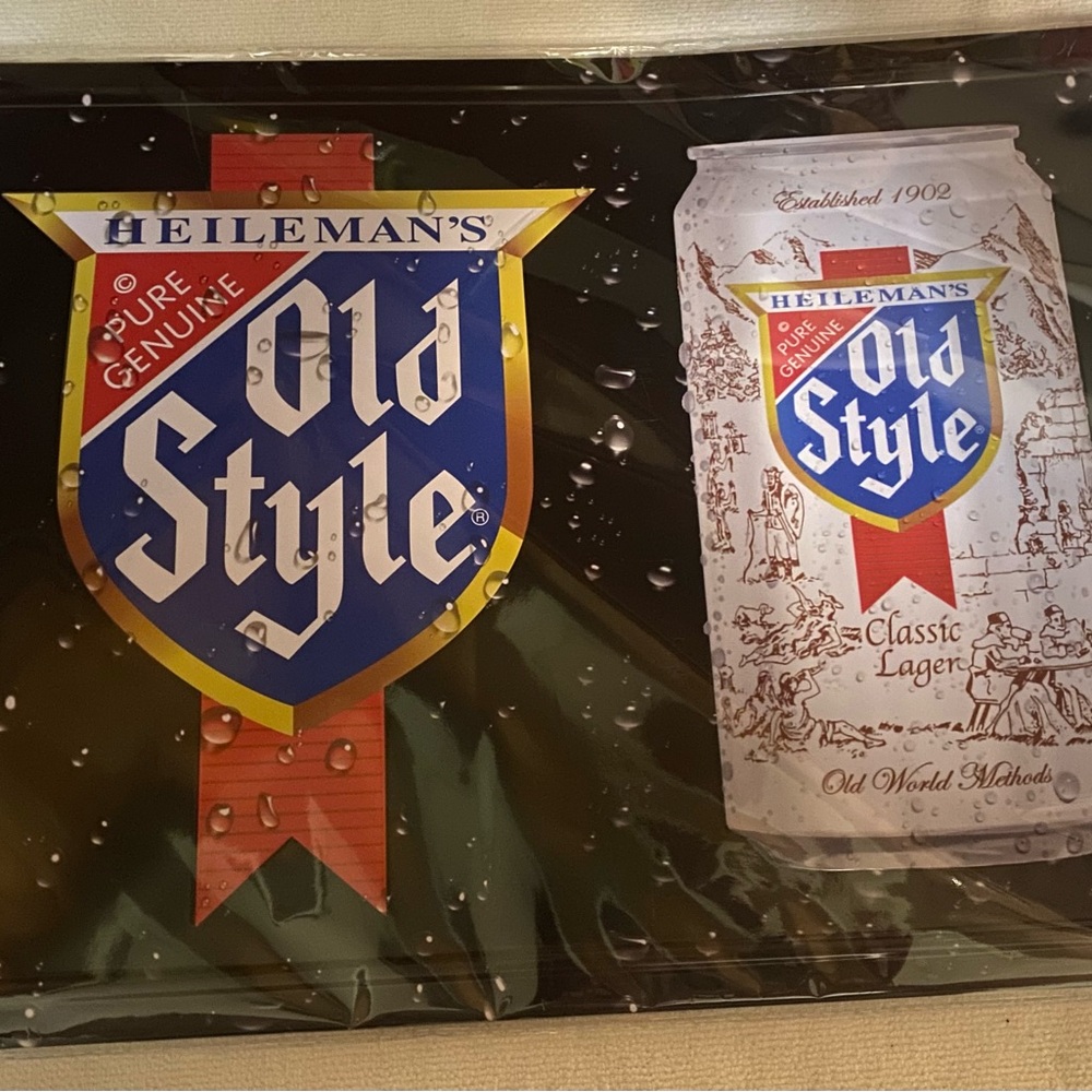 Heileman's Old Style Lager tin sign - Picture 4 of 5